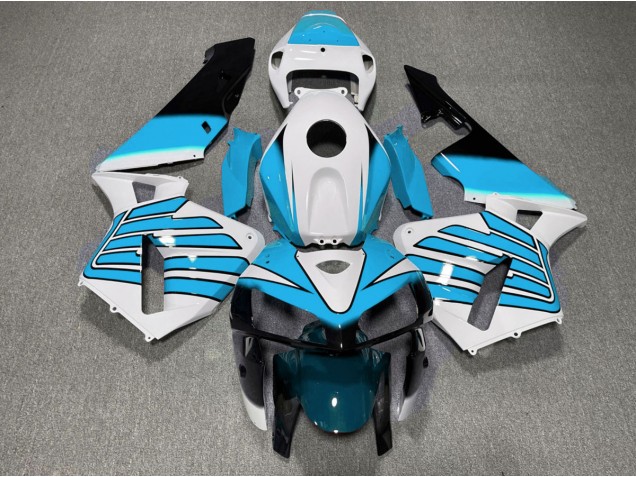 2005-2006 Hellblaue & Weiße Flügel Honda CBR600RR Motorrad Verkleidungen 2005-2006 Hellblaue & Weiße Flügel Honda CBR600RR Motorrad Verkleidungen
