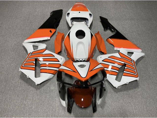 2005-2006 Orange-Weiße Flügel Honda CBR600RR Motorrad Verkleidungen