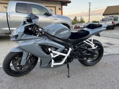 Suzuki GSXR 600 / GSXR 750 Motorrad Verkleidung Kit 2006-2007 - Nardo Grau