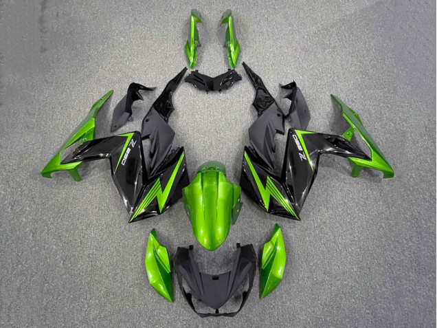 Kawasaki Z250/Z300 Motorrad Verkleidung 2015-2016 - Grun Glanzendes Schwarz