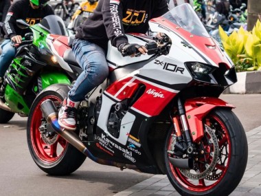 Kawasaki ZX10R Motorrad Verkleidung 2021-2025 - Weiss Rot Schwarz