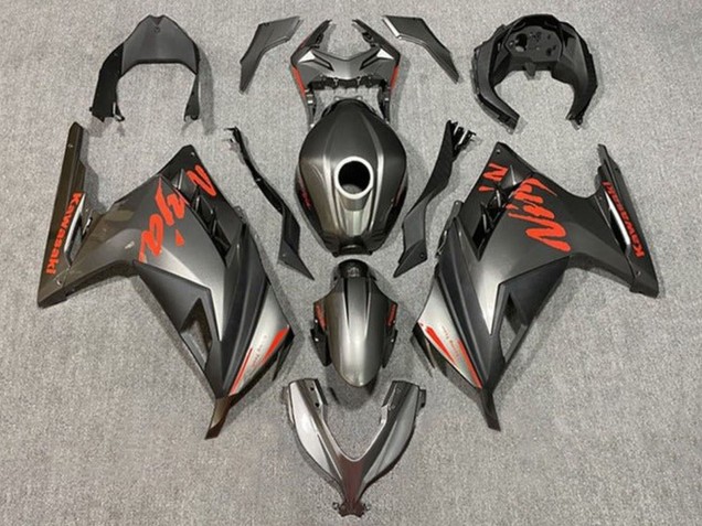 Kawasaki EX300 Motorrad Verkleidung 2013-2024 - Matt Schwarz Rot