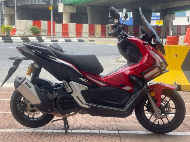 Honda ADV150 Motorrad Verkleidung 2018-2021 - Rot Weiss Schwarz